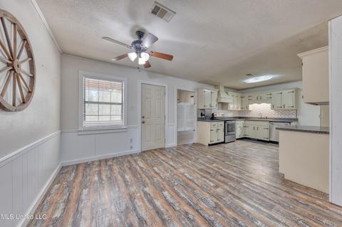20510 Pullen Rd, Saucier, MS 39574 photo 10