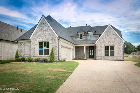 3336 Kreunen St, Nesbit, MS 38651