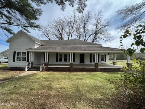 554 Highway 487, Lena, MS 39094