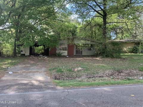 525 N Flag Chapel Rd, Jackson, MS 39209 photo 1