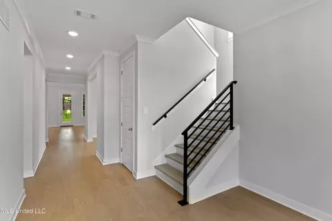 3871 Fieldstream Dr, Olive Branch, MS 38654 photo 9