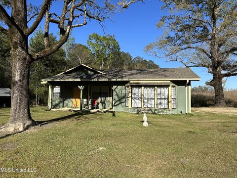 1518 Mt Zion Rd, Richton, MS 39476