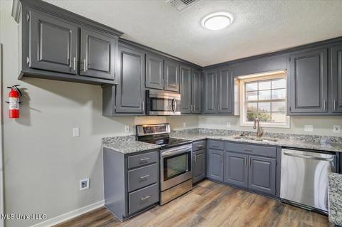112 Afton Dr, Brandon, MS 39042 photo 9