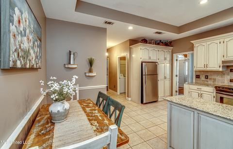 2010 Meadow Oak Dr, Flowood, MS 39232 photo 16