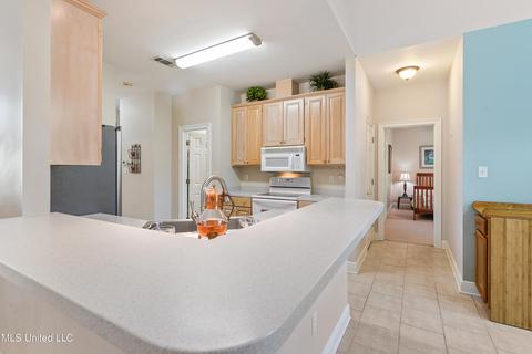 756 Cherryhill Dr, Diamondhead, MS 39525 photo 9