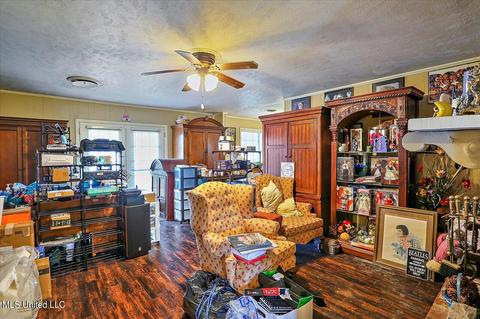 1156 Winnrose St, Jackson, MS 39211 photo 6