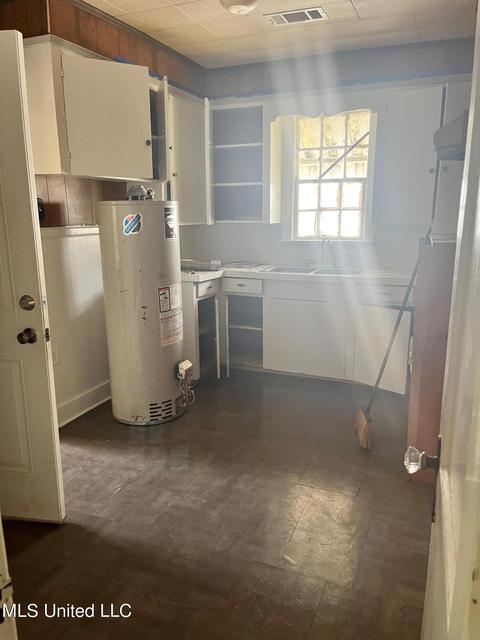 419 Valley St, Jackson, MS 39209 photo 8