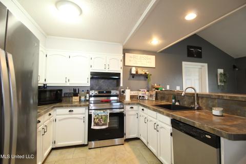 139 Gristmill Rd, Lucedale, MS 39452 photo 5