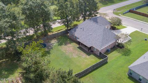 100 Bainbridge Xing Xing, Canton, MS 39046 photo 7