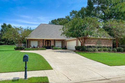 100 Bainbridge Xing Xing, Canton, MS 39046 photo 1