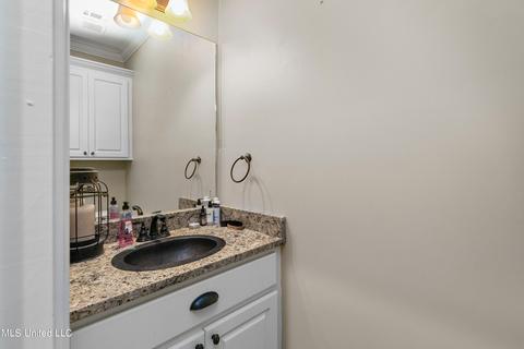 100 Bainbridge Xing Xing, Canton, MS 39046 photo 34