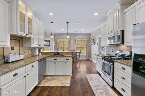 100 Bainbridge Xing Xing, Canton, MS 39046 photo 29