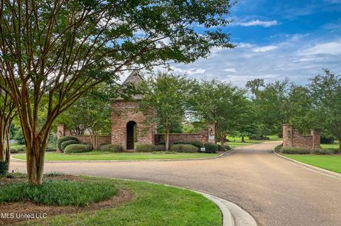 100 Bainbridge Xing Xing, Canton, MS 39046 photo 56