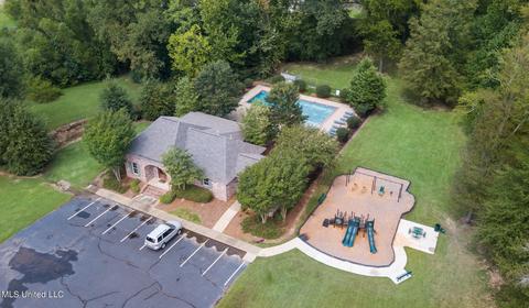 100 Bainbridge Xing Xing, Canton, MS 39046 photo 52