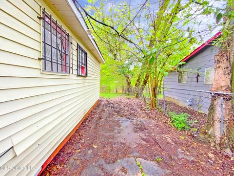 440 Collier Ave, Jackson, MS 39213 photo 8