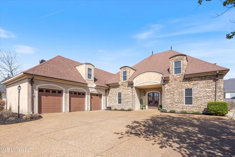 6636 Sundance Dr, Olive Branch, MS 38654