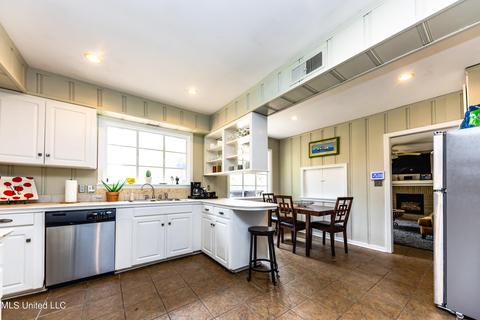 3746 Old Canton Rd, Jackson, MS 39216 photo 14