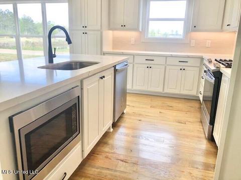 101 Seymour Dr, Madison, MS 39110 photo 9