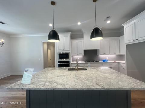 223 Lost Oak Ln, Brandon, MS 39047 photo 9