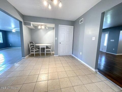 419 E 2nd St, Long Beach, MS 39560 photo 13