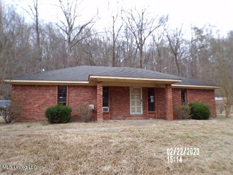 20028 Ms-35, Charleston, MS 38921