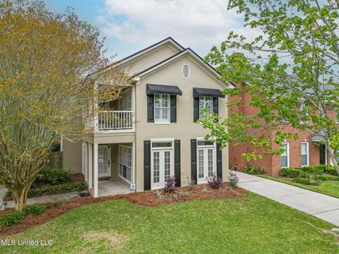 929 Savannah Pl, Gulfport, MS 39507