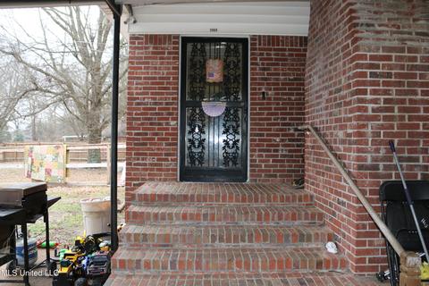 2869 Pleasant Hill Rd, Nesbit, MS 38651 photo 3