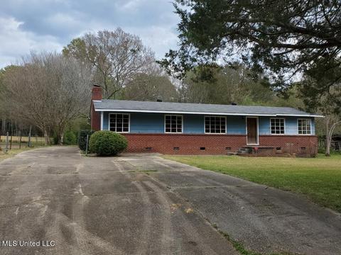 5120 Lurline Dr, Jackson, MS 39204 photo 1