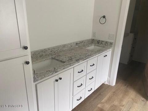 203 Herons Bay Cir, Madison, MS 39110 photo 5