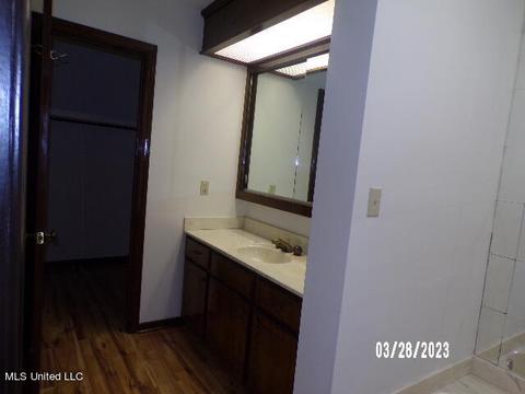 18 Matt Cir, Jackson, MS 39212 photo 13