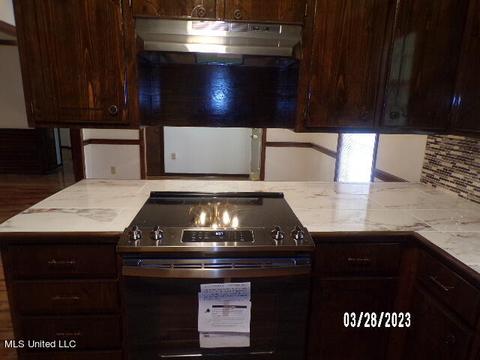 18 Matt Cir, Jackson, MS 39212 photo 8
