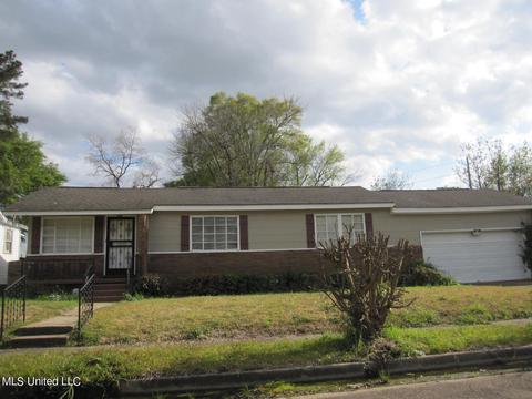 627 W Ash St, Jackson, MS 39203