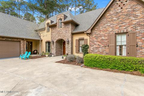 413 Ashbourn Ct, Madison, MS 39110 photo 2