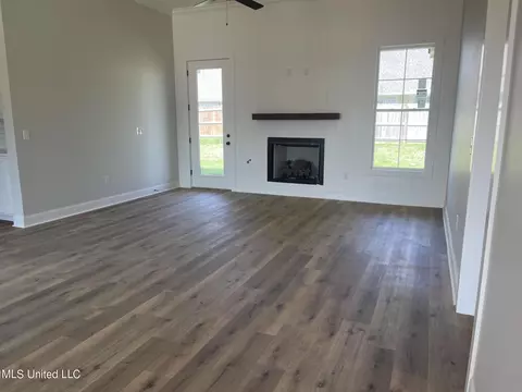 327 Willow Way, Canton, MS 39046 photo 6