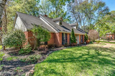 5155 Mccoy Dr, Jackson, MS 39211 photo 3
