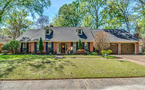 5155 Mccoy Dr, Jackson, MS 39211 photo 1