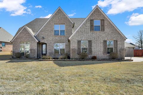 4058 Carolyn Mitchell Dr, Olive Branch, MS 38654