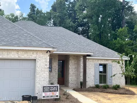 140 Serenity Ln, Pearl, MS 39208