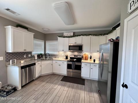 17 Bear Path, Picayune, MS 39466 photo 4