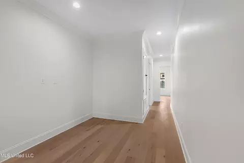 Entry Way - 212 Amelia Cir, Madison, MS 39110 photo 6 of 7