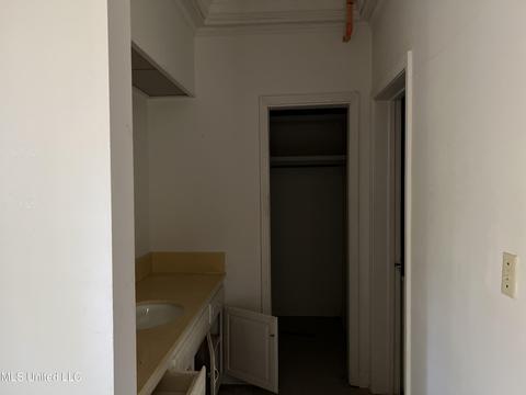 799 N Flag Chapel Rd, Jackson, MS 39209 photo 15