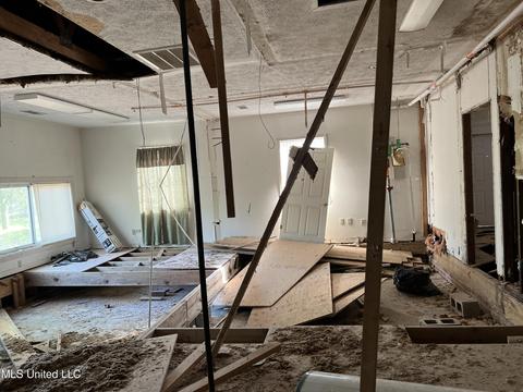 799 N Flag Chapel Rd, Jackson, MS 39209 photo 9