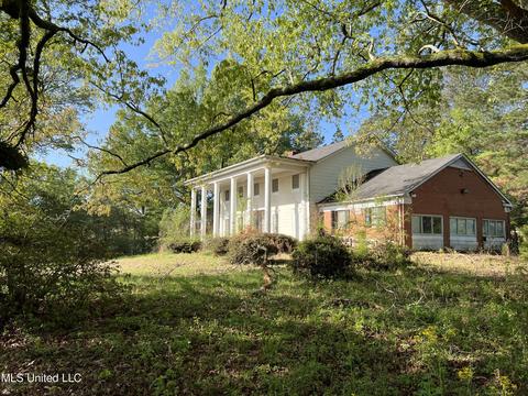 799 N Flag Chapel Rd, Jackson, MS 39209 photo 4