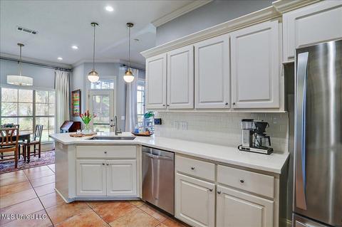 106 Hartfield Dr, Madison, MS 39110 photo 10