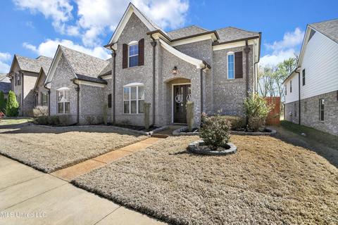 5301 Stonecrest Dr, Olive Branch, MS 38654 photo 2