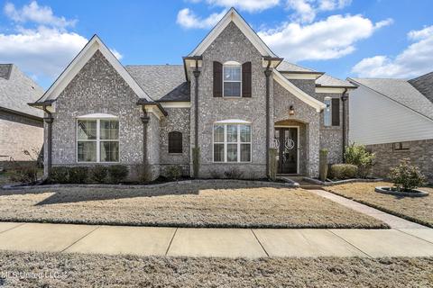 5301 Stonecrest Dr, Olive Branch, MS 38654 photo 1