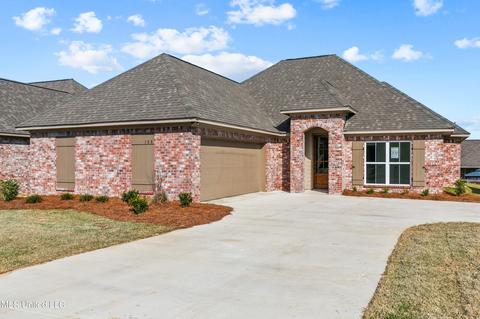 108 St Martin St, Madison, MS 39110 photo 2