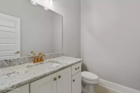 Bath - 2548 W Ac Freeman Dr, Hernando, MS 38632 photo 4 of 5