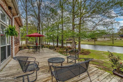 409 N Lake Dr, Brandon, MS 39042 photo 5