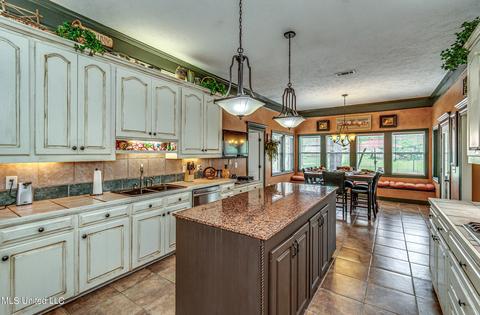 409 N Lake Dr, Brandon, MS 39042 photo 21